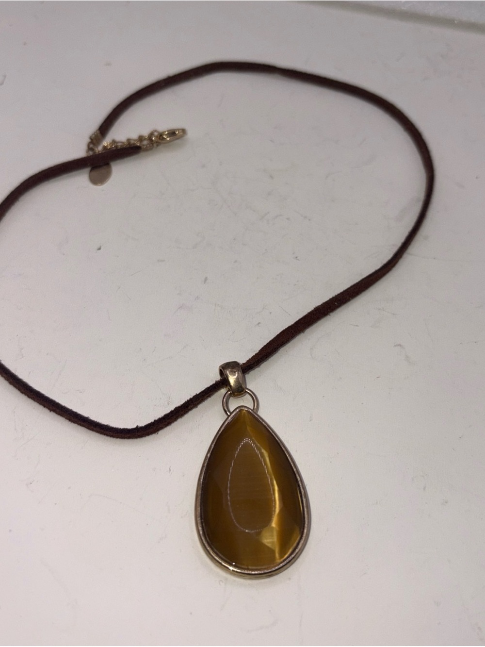 17-18" Fossil Tiger's Eye Pendant Necklace Leather? Cord Teardrop Gemstone Brown